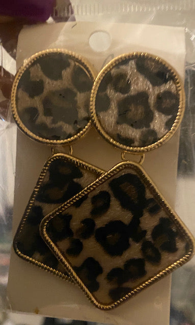 Chuki Suede design Earrings