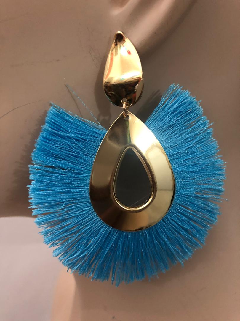 Circle Medium Fringe Earring