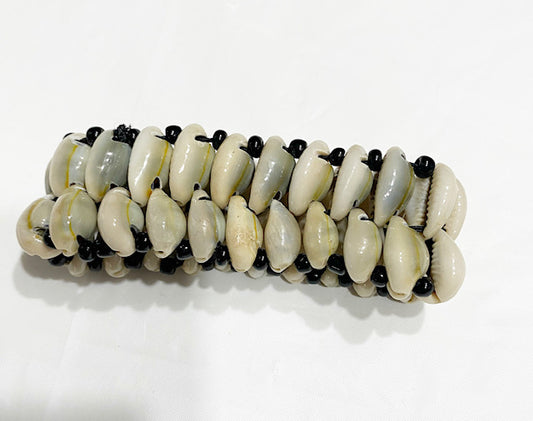 Tiny Shells Stretch Bracelet