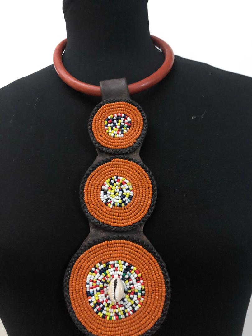 Leather Three-Circles Bead Necklace