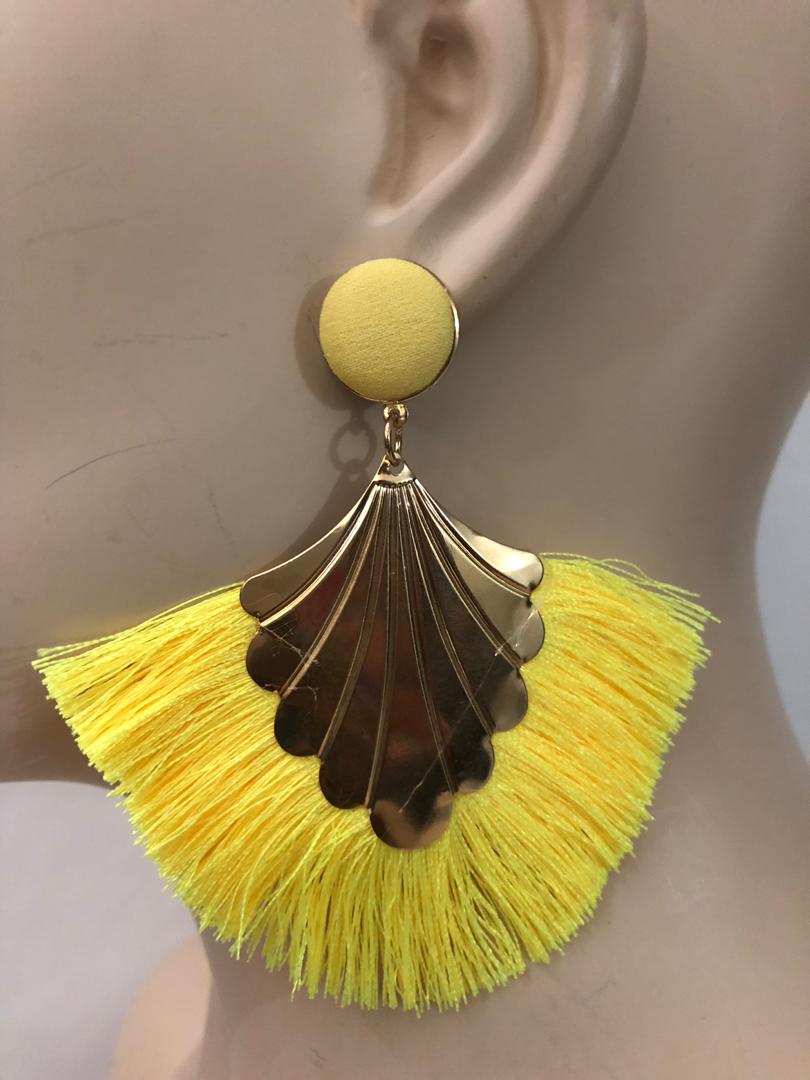 Heart Fan Fringe Earrings