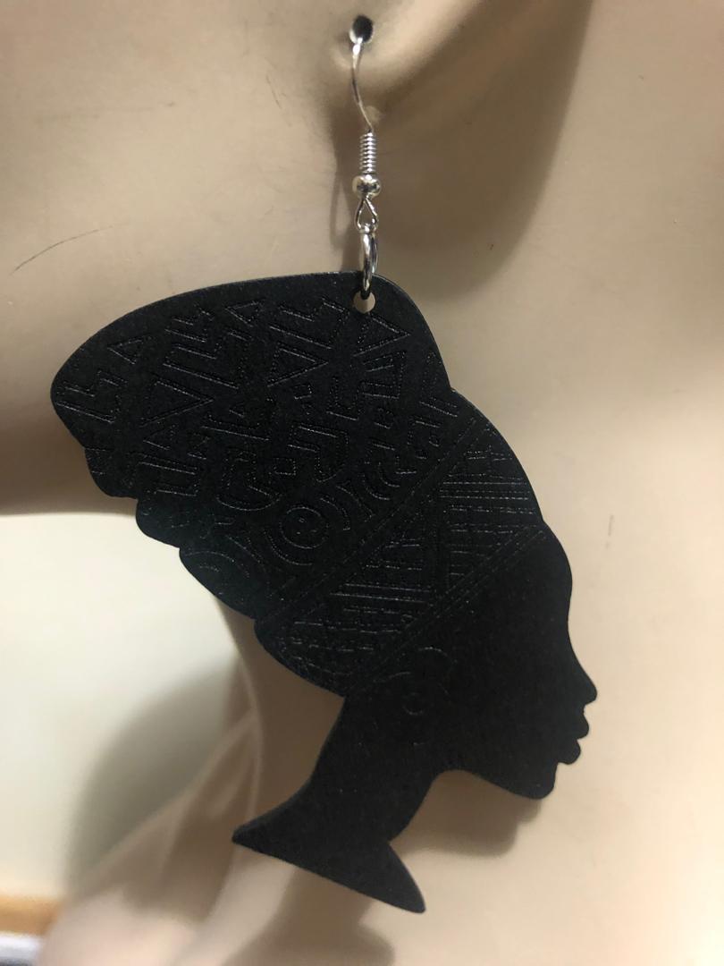 Bini Carve Wood Earrings