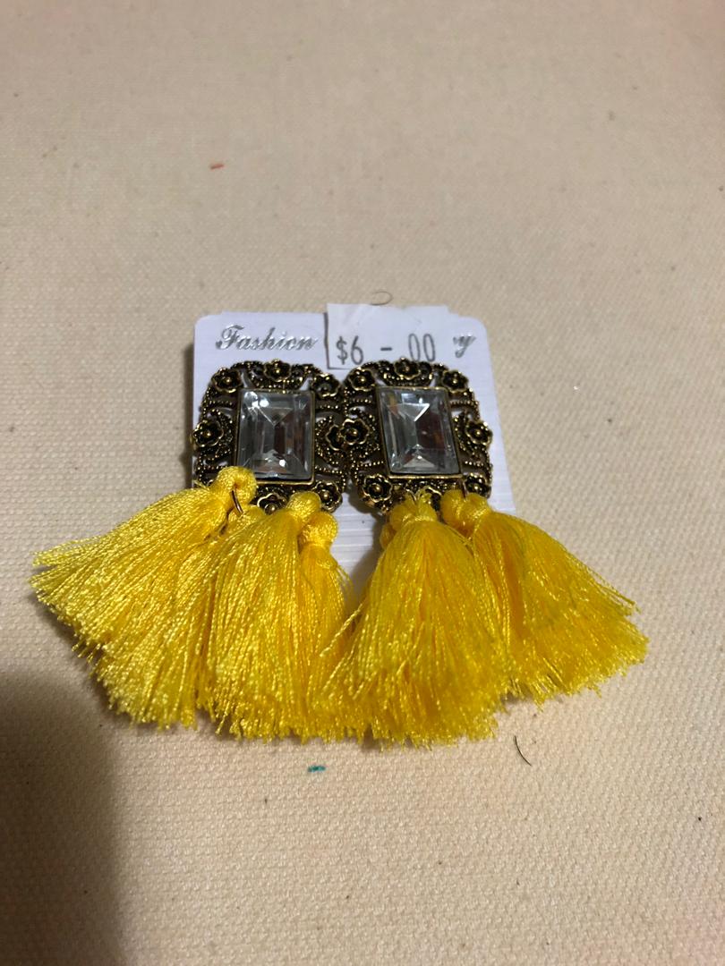 Glass Bead Clip Fringe Earrings