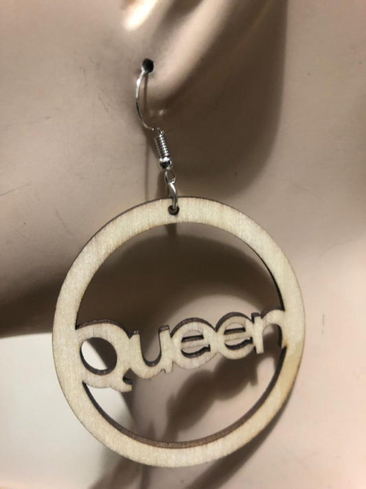 Queen-Small-Wood-Earrings.jpg