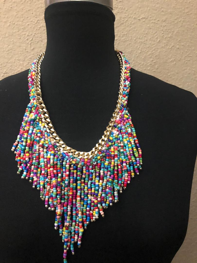 Fur Bunch Short Bead