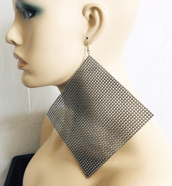 Stand Out Flexible Gimp Earring