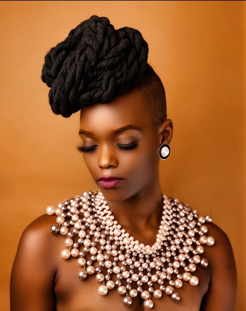 Fashion Pearls Cocoa Necklace