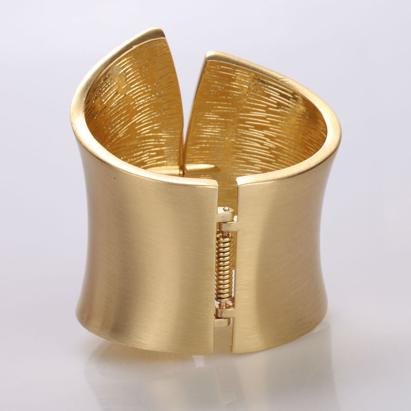 plain wide gold3.jpg